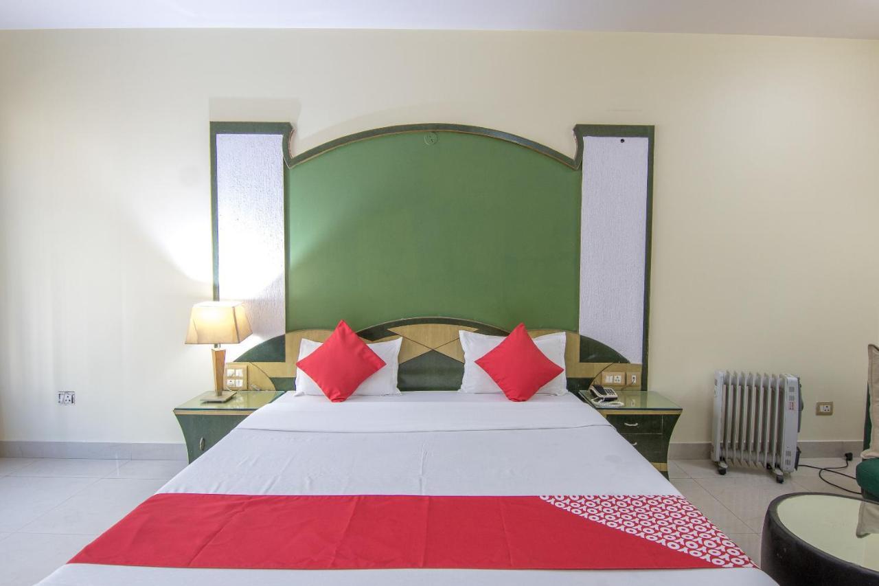 Collection O Hotel Green Forest Patna  Exterior photo